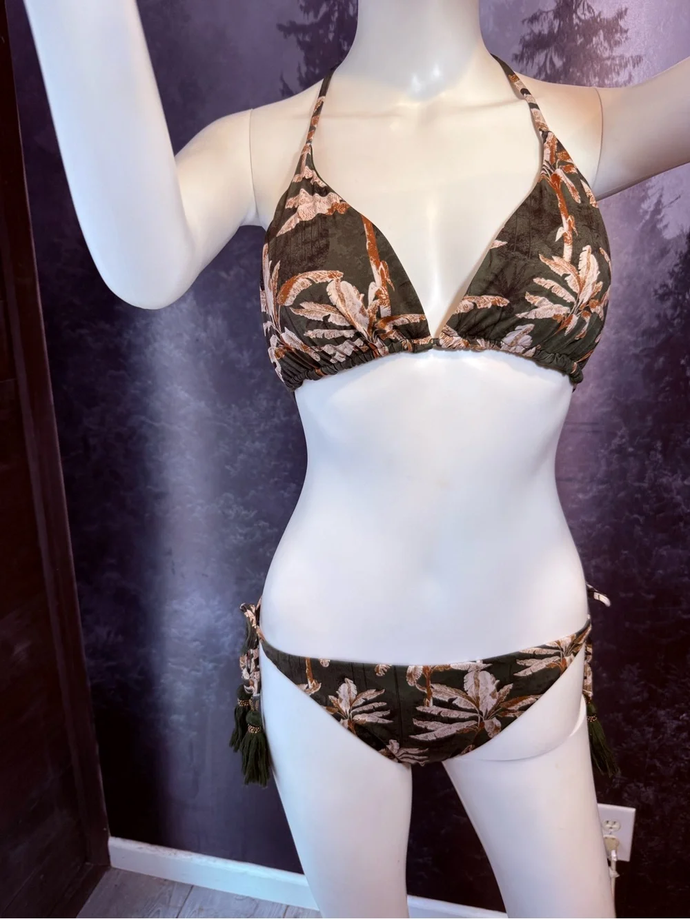 Cosita linda beachwear Tropical Green Leaf Tie-Side Bikini